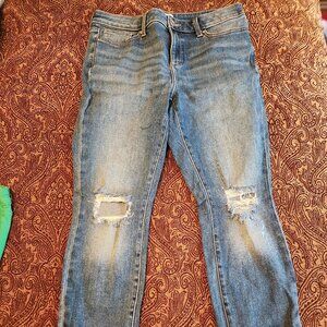 LAUREN CONRAD RIP DISTRESSED JEANS
